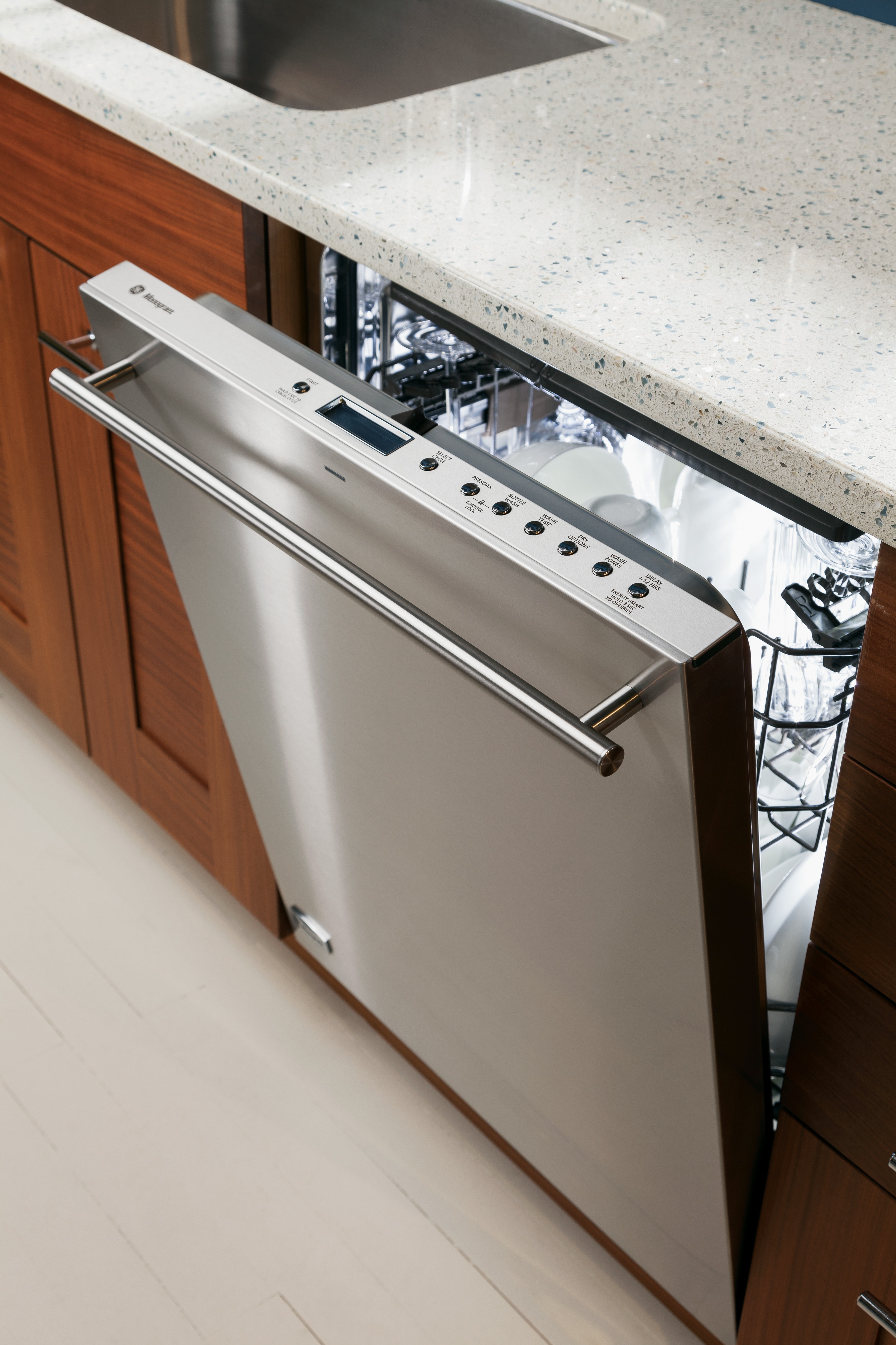 Indulge Your Senses in Luxury with GE’s New Monogram® Dishwasher GE