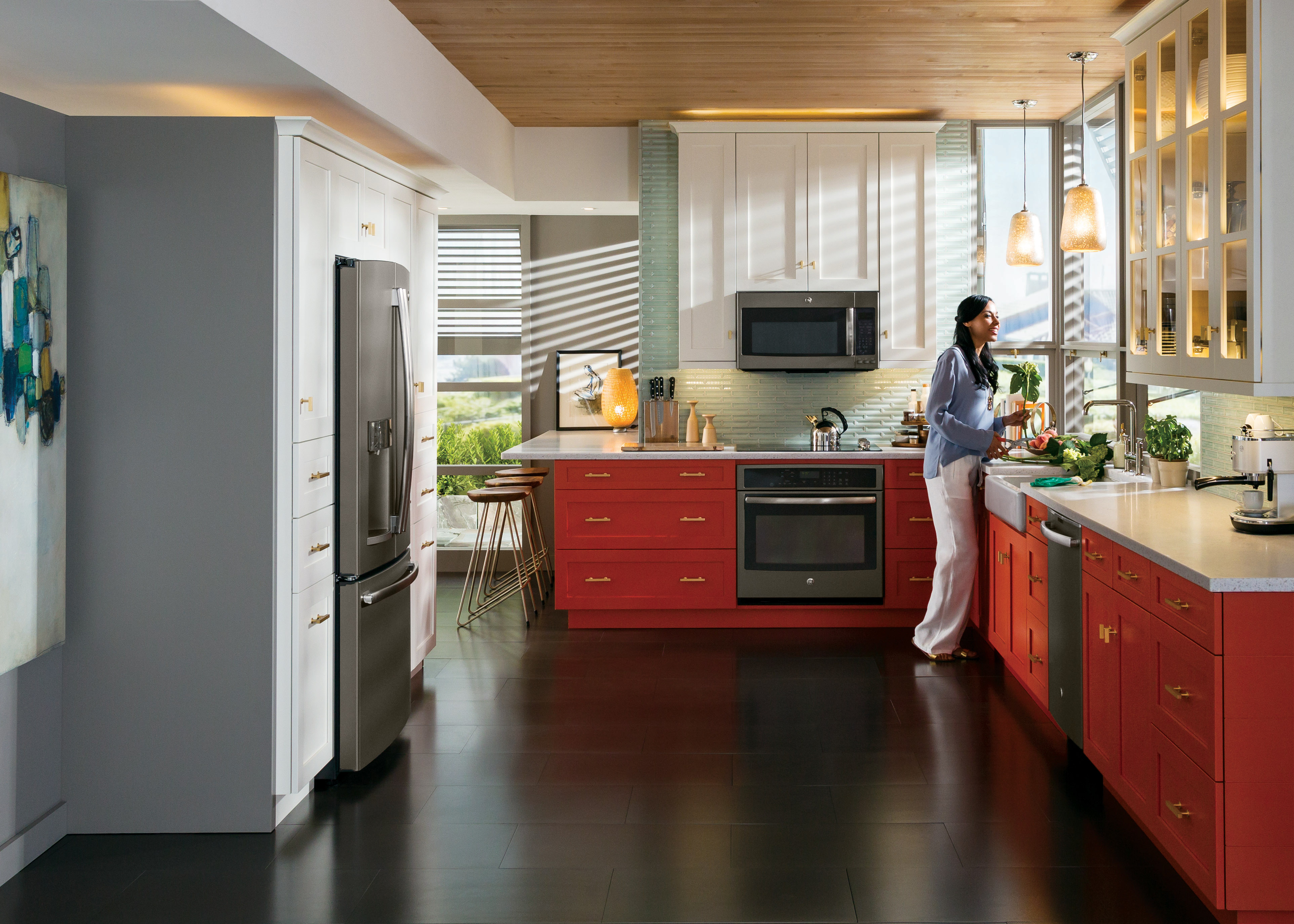 No Matter The Color Scheme Ges Slate Finish Appliances Blend And