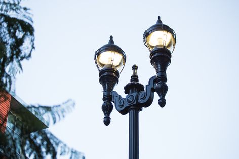 GE’s customized LED street lights with wireless lighting controls are expected to save the city of San Diego upwards of $254,000 annually.