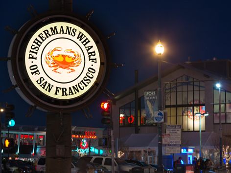 The Fisherman’s Wharf Community Benefit District recently restored San Francisco’s cherished “crab wheel” sign while saving an estimated 80 percent in lighting energy usage with GE Tetra® PowerStrip LED sign lighting.