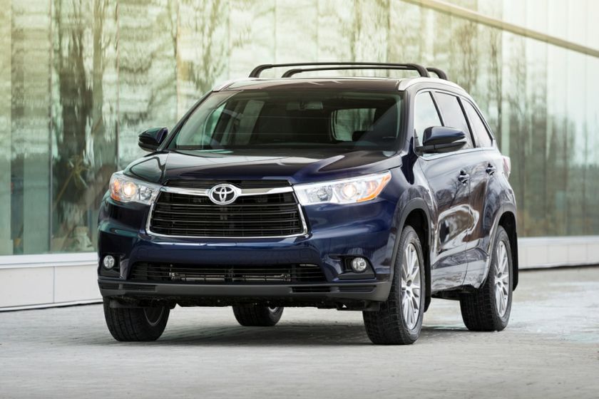 The 15 Toyota Highlander Named Canada S Best New Suv Cuv 35 000 60 000 Toyota Canada