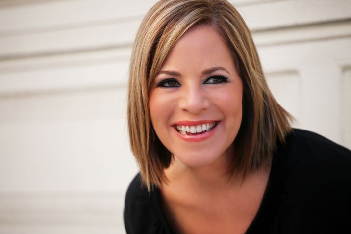 alyson-noel-press1 2