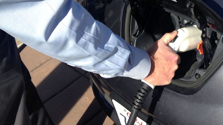State Commission Ruling Allows Electric Utilities to Invest in Electric Car Charging