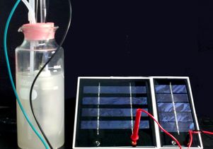 Producing fuel from CO2 and sunlight