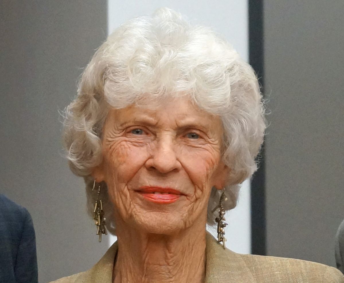 THE RELENTLESS REVOLUTION A HISTORY OF CAPITALISM JOYCE APPLEBY visual data 4