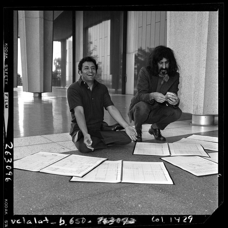 Los Angeles Philharmonic conductor Zubin Mehta and rock musician Frank Zappa, May 8, 1970