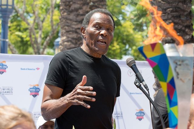 Rafer Johnson speaks at torch relay