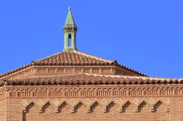 Powell Library 2015