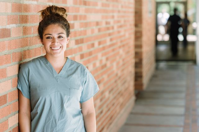 Dr. Ruth Alvarez