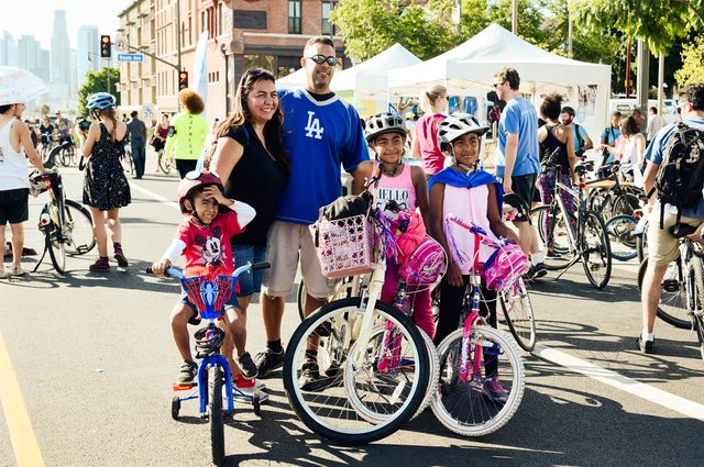 Family at Heart of LA 2016 CicLAvia ride