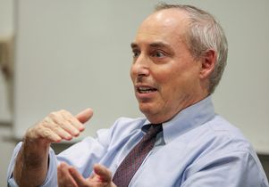 political strategist Dan Schnur Dan Schnur