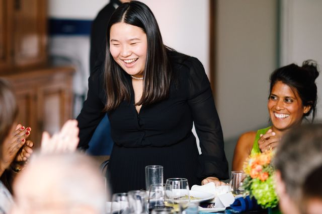 Miranda Wang applause