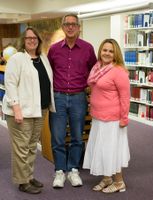 UNM-LA Scholarship Fund receives $1,000