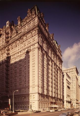 Site of the 1976 outbreak in Philadelphia, Pennsylvania, the Bellevue-Stratford Hotel.