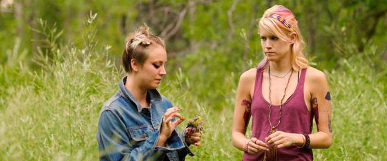 (l. to r.): Co-stars Kaley Cuoco (Katy) and Cody Horn (Ember) share some intimate and personal thoughts during 'Burning Bodhi.' Story body 2