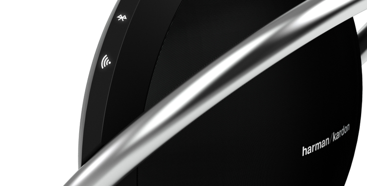 The Harman Kardon® Onyx™ Wireless Speaker System Delivers