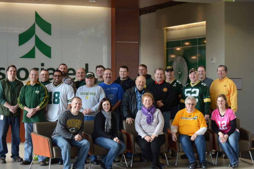Associated Bank hosts veterans for the Packers vs. Lions game ... Associated Bank hosts veterans for the Packers vs. Lions game ...