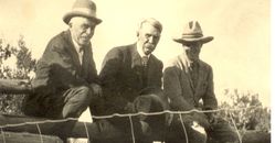 CS.99.15.416, Archie McLean, George Lane (centre) with Prince of Wales (R), 1924 CS.99.15.416, Archie McLean, George Lane (centre) with Prince of Wales (R), 1924