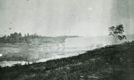 Lookout Shoals - Dam partially washed away after 1916 flood. LookoutShoals-6058