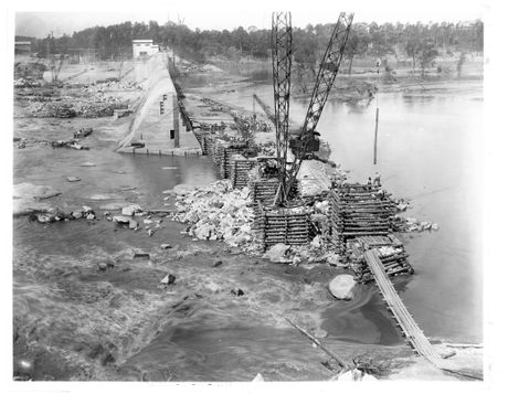 Fishing Creek - Construction following flood. FishingCreek-140-3