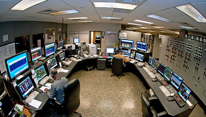 What a difference 20 years can make – this is a shot of the same control room in 2007. 20170615Allen60_controlstoday_700