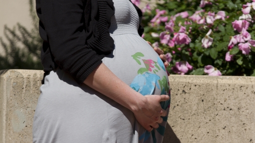 Pregnant-Closeup torso