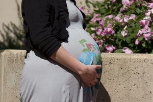 Pregnant-Closeup torso