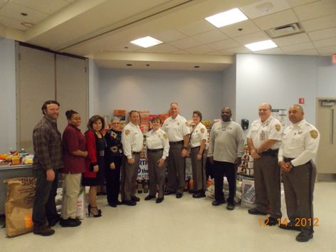 Food Drive 2012 011