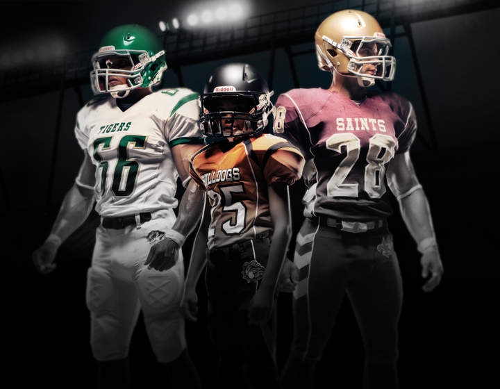 Assorted Players with Riddell 360 Helmet